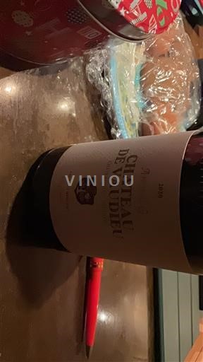 Rona dolina Châteauneuf-du-Pape Château Vaudieu 2019