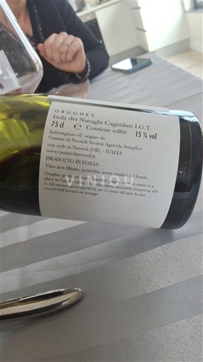 Sardinie Nespecifikováno Cantina di Neontalti Società Agricola Semplice Crughes Neročník