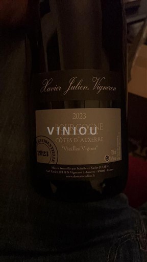 Burgundsko Bourgogne Côtes d'Auxerre Xavier Julien Vieilles Vignes 2023