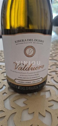 Castilien og León Ribera del Duero Valduero Criado sobre Lías 2023