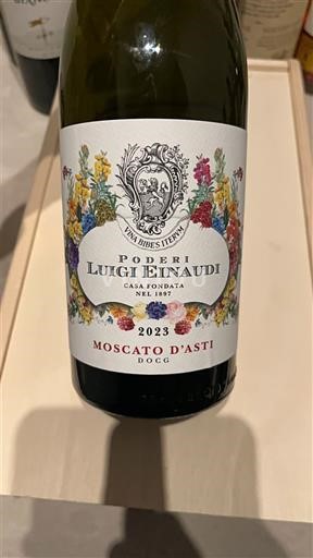 Piemonte Moscato d’Asti Poderi Luigi Einaudi 2023