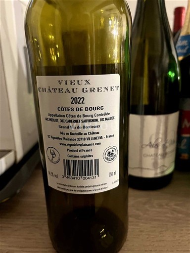 Bordeaux Côtes de Bourg Château Vieux Château Grenet 2022