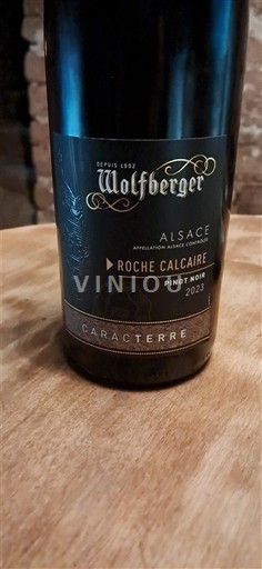 Alsace Pinot noir Wolfberger Caractere Roche Calcaire 2023