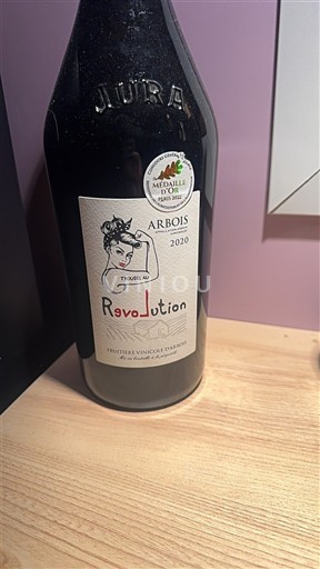 Jura Arbois Fruitières Vinicoles d'Arbois Révolution 2020
