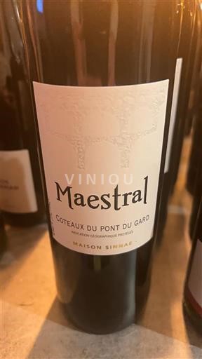 Languedoc in Roussillon Coteaux du Pont du Gard Maison Sinnae Maestral Neleten.