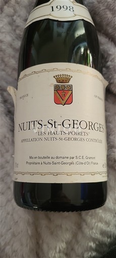 Burgundy Nuits-Saint-Georges S.C.E. Grumot Les Hauts Poirets 1998