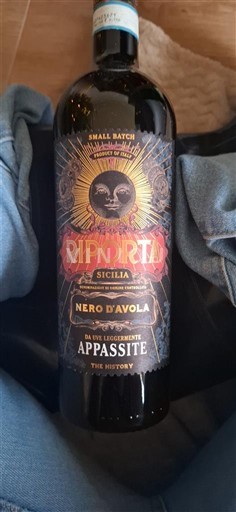 Sicilia Riporta Appassite Sin añada