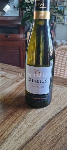 Burgundi Chablis UVCDR La Singulière Ei vuosikertaa
