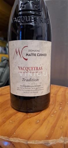 Rhônen laakso Vacqueyras Domaine Maître Curnier Tradition Ei vuosikertaa