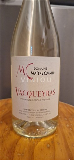 Rhônen laakso Vacqueyras Domaine Maître Curnier Ei vuosikertaa
