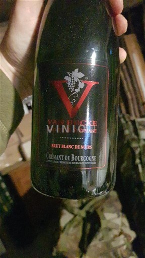 Burgundy Crémant de Bourgogne Domaine Olivier & Stéphane Van Hecke Brut Blanc de Noirs Non-Vintage