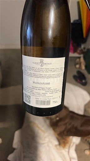 Burgundi Pouilly-fuissé Albert Bichot Ei vuosikertaa