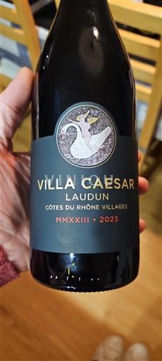 Rona dolina Ni doloceno Villa Caesar Laudun 2023