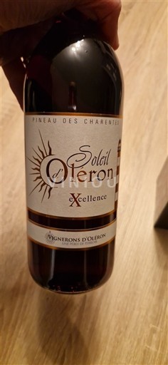 Poitou-Charentes Pineau-des-Charentes Vignerons d'Oléron Soleil d'Oléron Excellence Không niên vụ