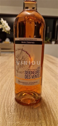 Akvitanska in Charentes Šarentec Vignerons d'Oléron Les Seigneurs des Vents Neleten.
