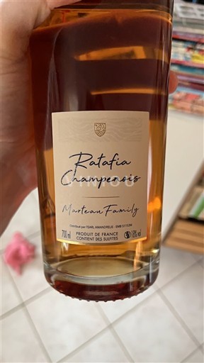 Šampanja Ratafia champenois Monteau Family Neleten.