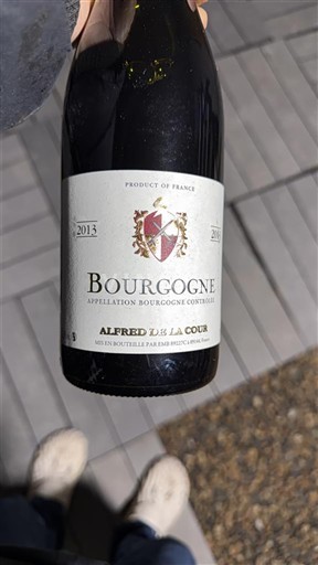 Burgundsko Alfred de la Cour 2014