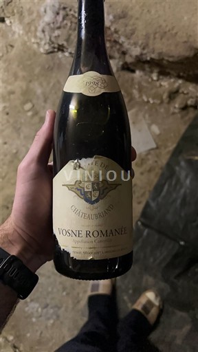 Burgundi Vosne-Romanée Château Comte Ed. de Chateaubriand 1998