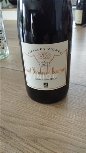 Rượu vang Rouge sec Vieilles Vignes Domaine Drussé 2023 Pháp Thung lũng sông Loire Saint-Nicolas-De-Bourgueil AOC