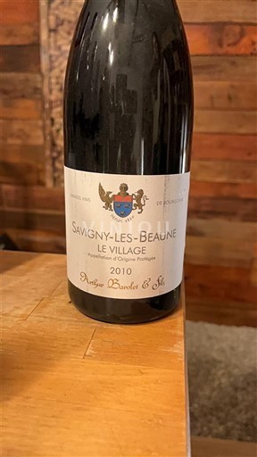 Burgundy Savigny-lès-Beaune Domaine Boudier & Fils Le Village 2010