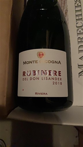 Lombardía Garda Monte Cicogna Rubinere del Don Lisander 2018