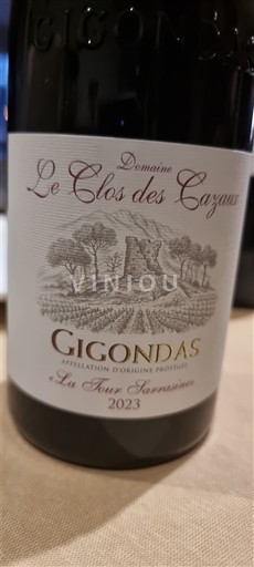 Rhônedalen Gigondas Domaine Le Clos des Cazaux La Tour Sarrazine 2023