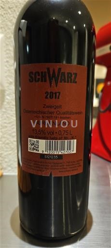 Burgenland Ikke specificeret Schwarz Zweigelt 2017