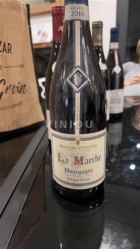 Bourgondië Bourgogne Bouchard Aîné & Fils La Marche 2010