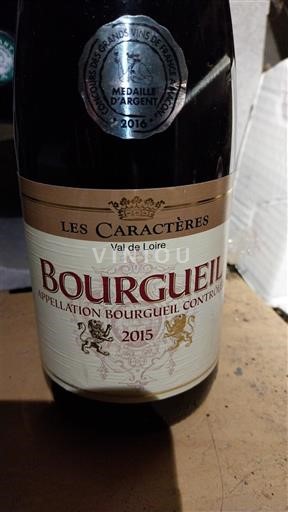 Loiretal Bourgueil Les Caractères 2015