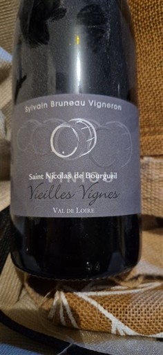 Rượu vang Rouge sec Vieilles Vignes Sylvain Bruneau 2016 Pháp Thung lũng sông Loire Saint-Nicolas-De-Bourgueil AOC