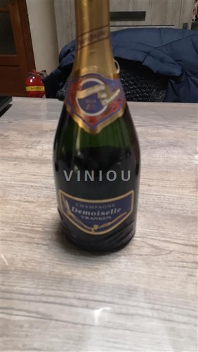 Champagne Sâm-panh Demoiselle Không niên vụ