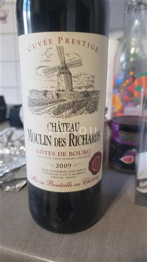 Bordeaux Côtes de Bourg Château Moulin des Richards Prestige 2009