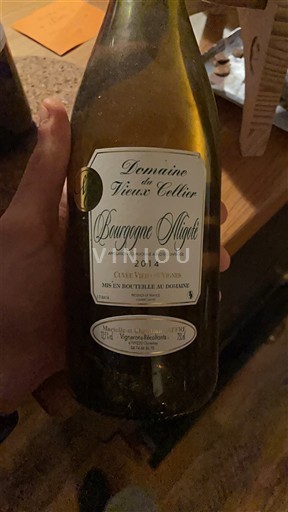Burgundy Bourgogne Aligoté Domaine Vieux Collier Vieilles Vignes 2014