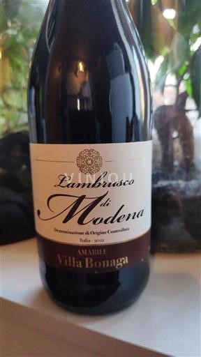 Emilia-Romagna Không được chỉ định Villa Bonaga Không niên vụ