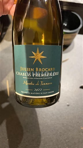 Burgundy Chablis Premier Cru Julien Brocard Montée de Tonnerre 2022