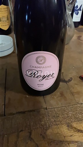 Šampanja Šampanjec Royer Neleten.