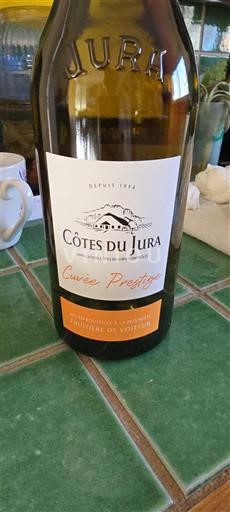 Jura Côtes du Jura Domaine Vins Jurassiens Prestige Senza annata