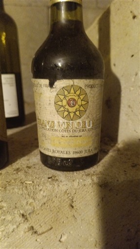 Jura Côtes du Jura Les Caves Royales Senza annata