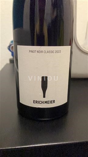 Zúrich Erich Meier Pinot Noir Classic 2023