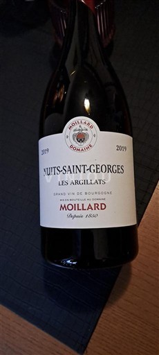 Viner Rouge sec Les Argillats Moillard 2019 Frankrike Bourgogne Nuits-Saint-Georges AOC