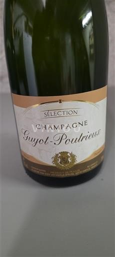 Champaña Champán Guyot-Poutrieux Sélection Sin añada