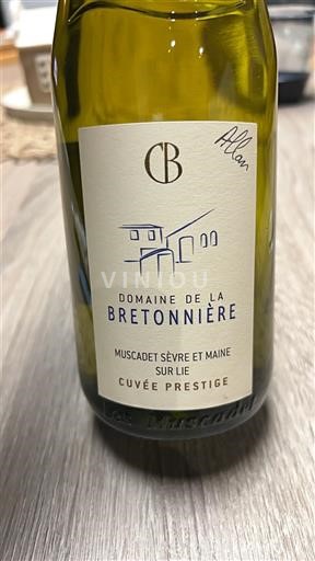 Loire Valley Muscadet Sèvre et Maine Domaine La Bretonnière Prestige 2024