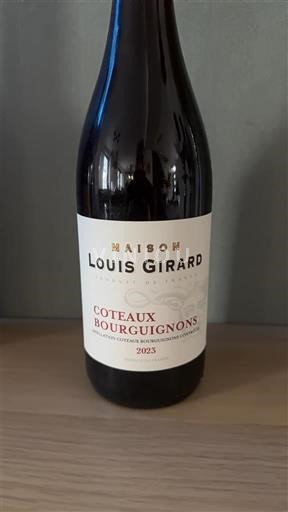 Bourgogne Coteaux bourguignons Maison Louis Girard 2023