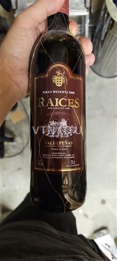 Castilla-La Mancha Valdepeñas Bodegas y Viñedos Castrillo, S.L 2005