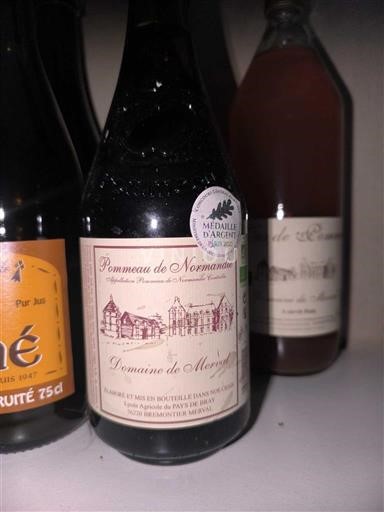 Normandia Pommeau della Normandia Domaine Merval Senza annata