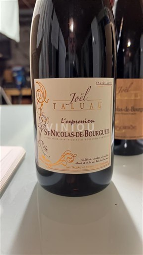 Thung lũng sông Loire Saint-Nicolas-De-Bourgueil Joël Taluau L'expression 2024