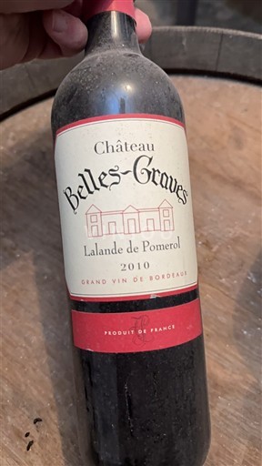 Burdeos Lalande-de-Pomerol Château Belles Graves 2010
