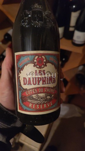 Rhônedalen Côtes du Rhône Les Dauphins Réserve 2014