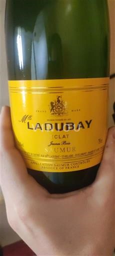 Thung lũng sông Loire Saumur Ladubay Clat Không niên vụ