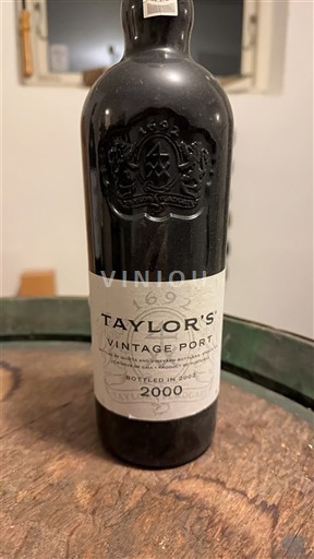 Portugal Oporto Taylor's Vintage Port 2000